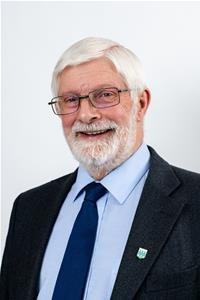 Cllr Edwards-Winser